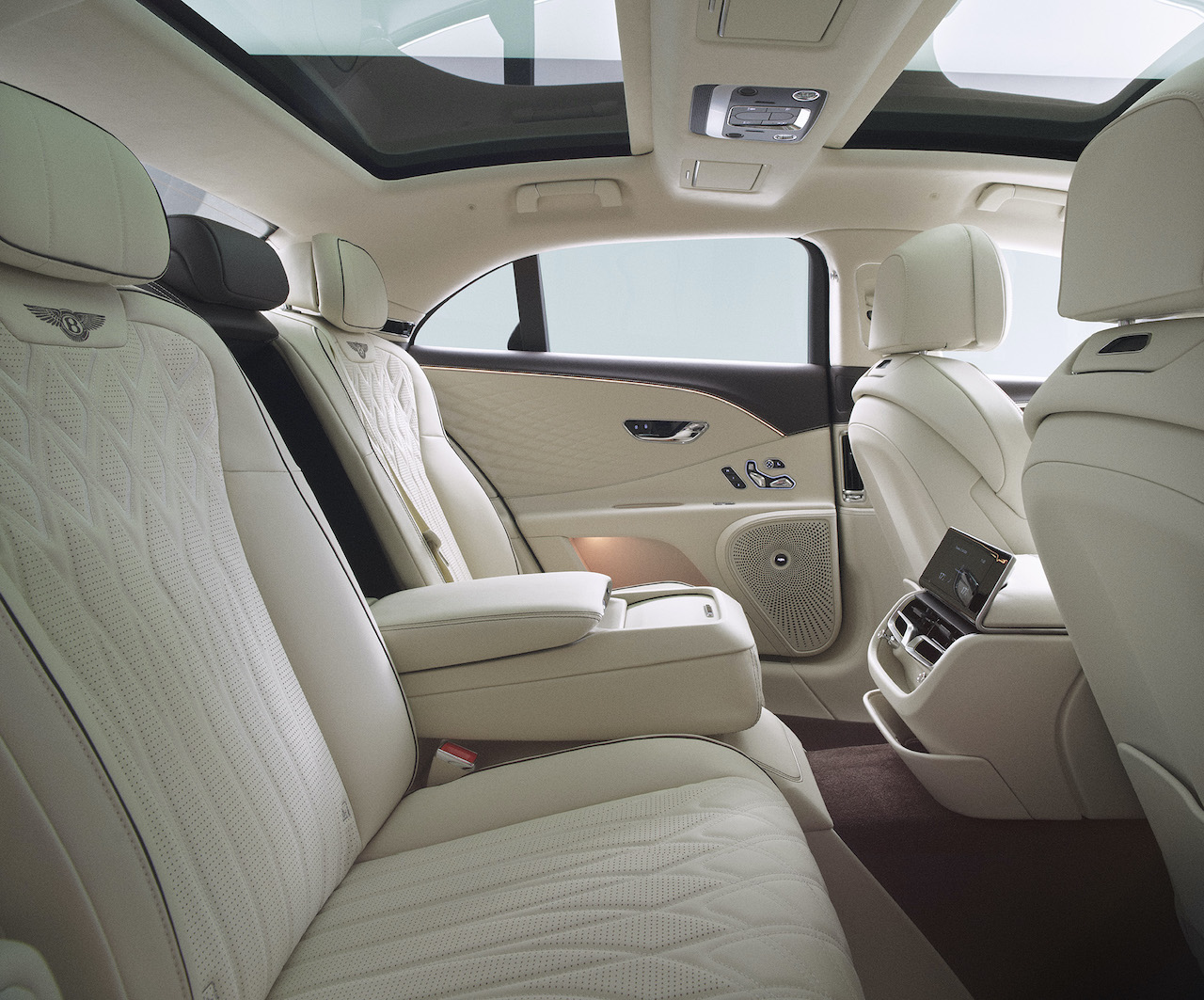 New Flying Spur - 26